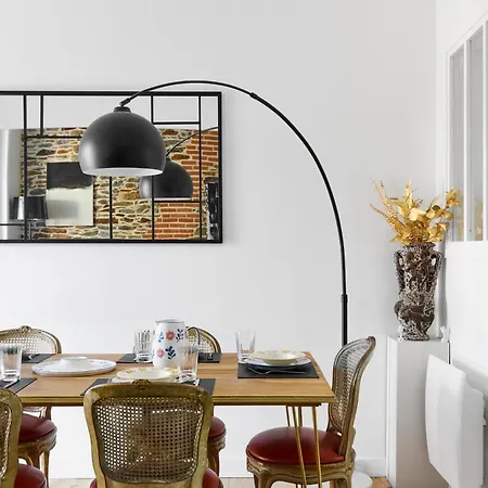 Le Jardin Secret - 2 & Parking Offert Lägenhet