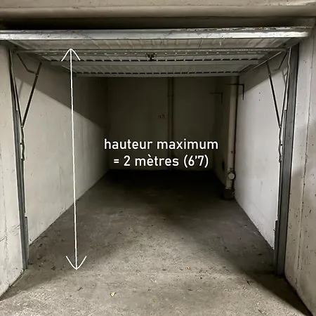 Le Jardin Secret - 2 & Parking Offert Lägenhet